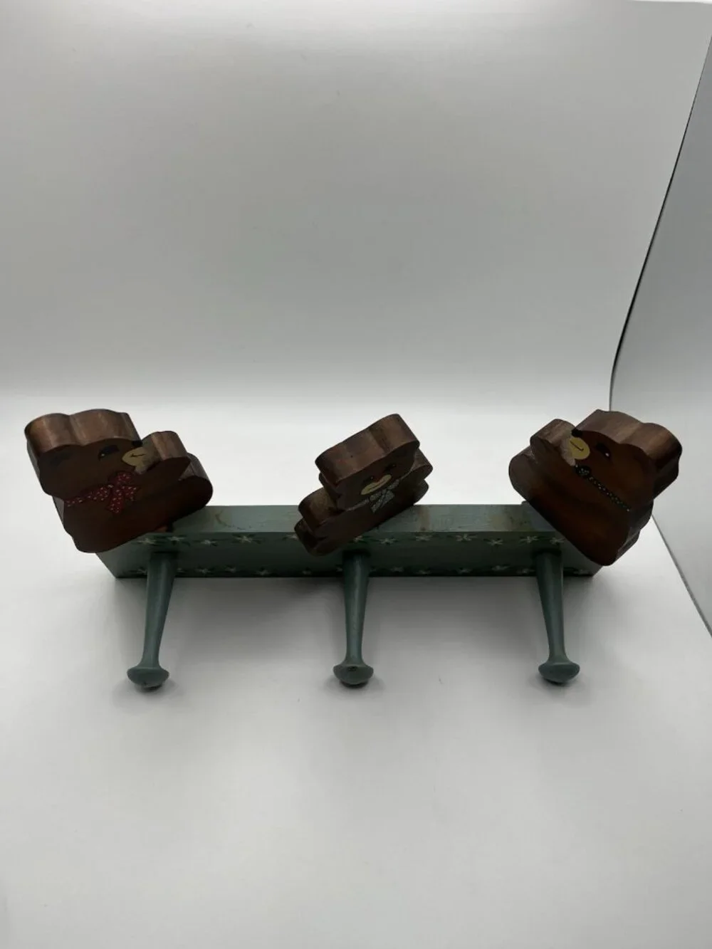 Vintage Teddy Bear Wooden Wall Coat Rack Nursery Peg Hand Painted Cottage Baby